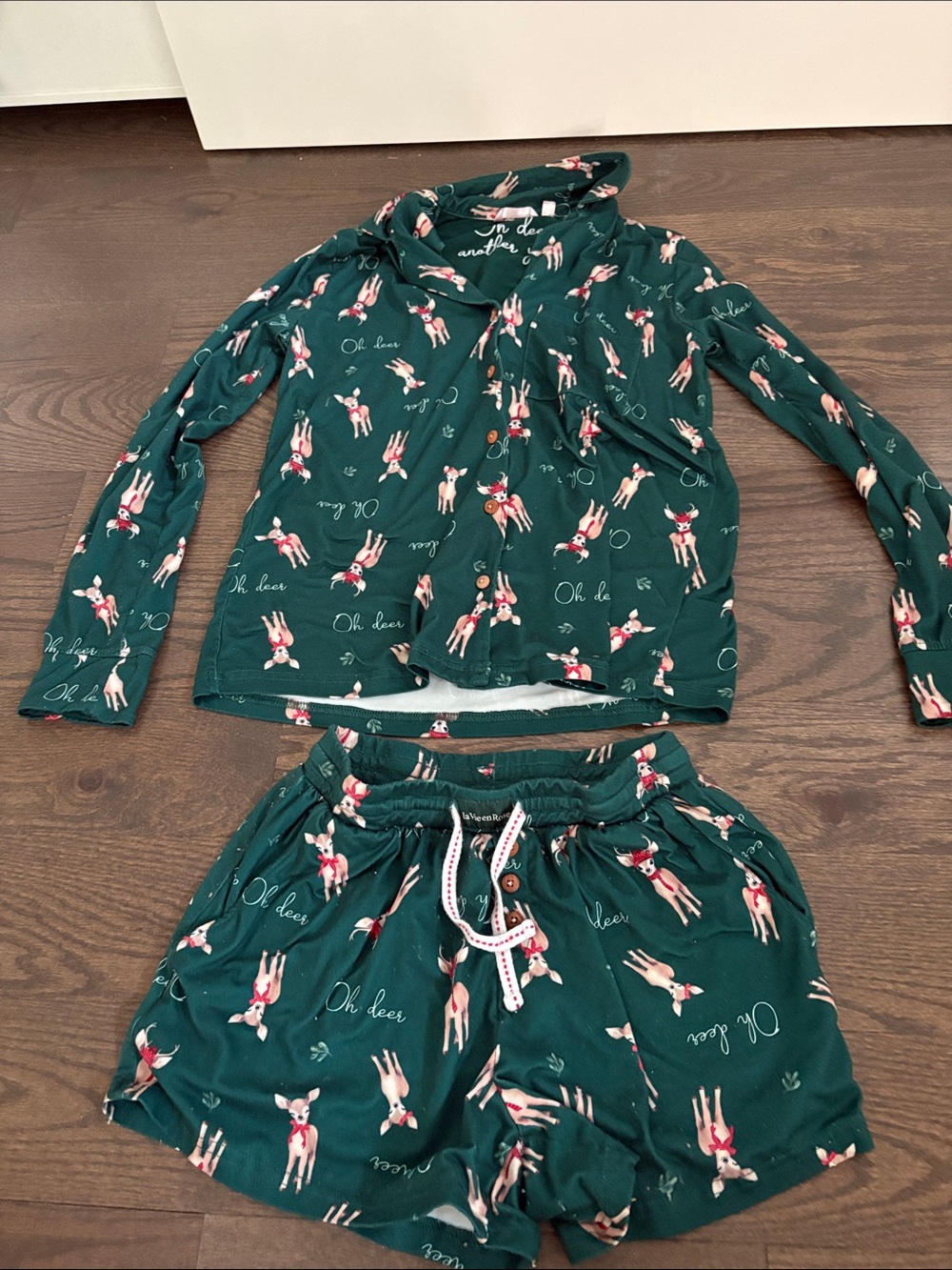 Victoria's Secret Green Deer Print Kids Pajama Set - Long Sleeve Top & Shorts